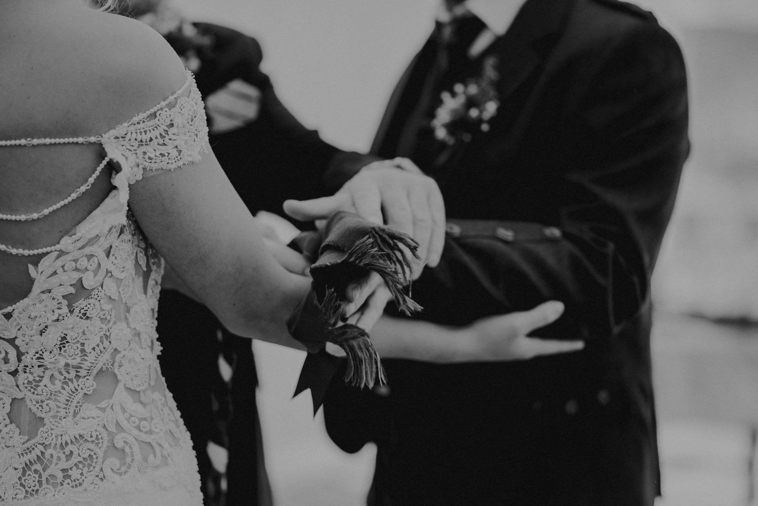 Scottish hand fastening ceremony at Elsick House wedding